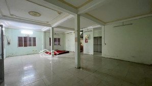 cho thuê nhà + kho mã lò, phường bình trị đông a, bình tân có sẵn nhà 10*10_1 lầu 3pn 3wc