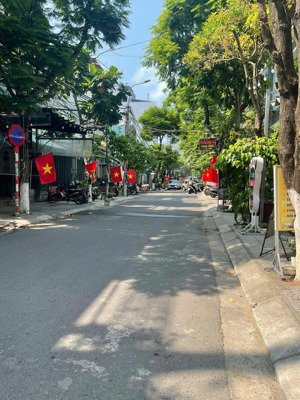 bán đất mặt tiền đường cao bá quát vị trí đẹp, sát sông, gần cầu rồng