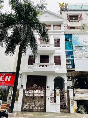 bán tòa văn phòng ở ngõ 84 trần thái tông. quận cầu giấy