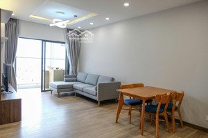 cho thuê gấp cc 2pn, 2wc 12 triệu, 70m2 view đẹp tại viva riverside, q6, hcm