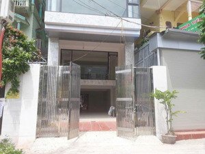 cho thuê mặt bằng tầng 2 tại linh đàm lh: 