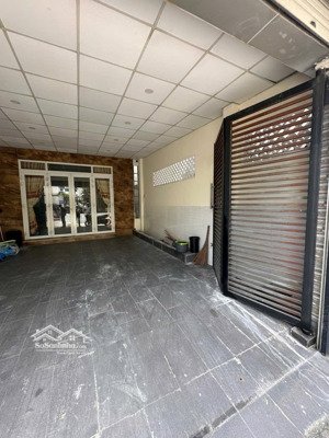 bán nhà 1 trệt 1 lầu (dt: 105m2) sổ riêng thổ cư đường oto thông p. thống nhất. giá chỉ 5 tỷ