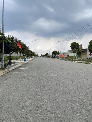 cho thuê đất mặt tiền 21m kinh doanh ngay khu cn vsip 2 mở rộng