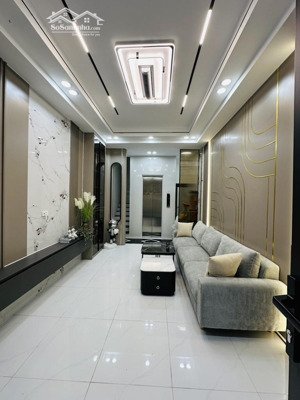 bán nhà kim ngưu thang máy full nội thất 32m 6tầng nhỉnh 8tỷ