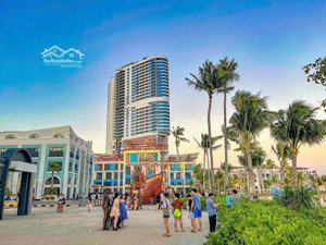 đô thị biển 5 sao nằm ngay trung tâm nha trang, mặt tiền trần phú, view vịnh nha trang