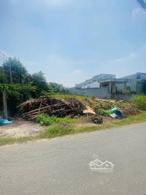 bán gấp lô đất 246m đường số 18, tân thông hội, củ chi chính chủ cần vốn đầu tư làm ăn.