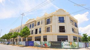 bán 2 căn nhà mới toanh mặt tiền huỳnh thúc kháng