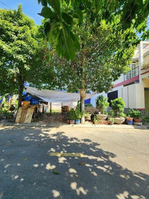 cần ra gấp lô đât ngay thuận giao 24 - 66m2 - mặt tiền đường 12m - thổ cư 100% - shr.