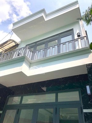 (sàn 56m2) nhà 2 tầng 2pn, hxh đỗ cửa, sát mặt tiền, đường số 4, p11, gv, giá 5, 950 tỷ tl.