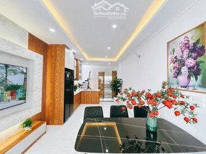 siêu hiếm - nội thất 5* - 6 tầng thang máy xịn xò - cách 15m ra ô tô tránh - đầy đủ trường chợ