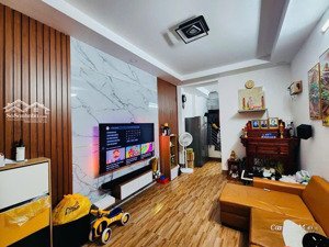 bán nhà gần nguyễn văn nghi - 51m2 - 4,65 tỷ còn thương lượng