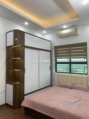 bán căn hộ 65m-2 ngủ -2 vệ sinh- tại kim văn kim lũ toà ct12 gần vinaconex