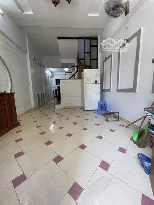 7.45 tỷ .tây trà mặt ngõ thông ô tô qua nhà .35 m.5 tầng