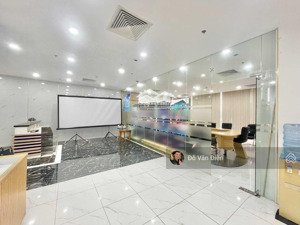 cho thuê nhà phố khúc thừa dụ, 150m2, mt8.6m, 37 triệu, mọi mô hình kinh doanh