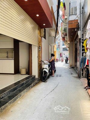 bán nhà trung tâm đống đa - nhà đẹp - full nội thất