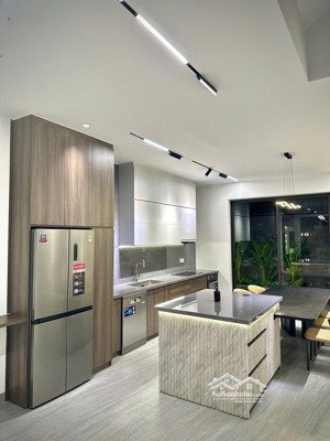 bán nhà gói 5 mỹ gia đầy đủ nội thất cao cấp mới tinh giá 7,95 tỷ 