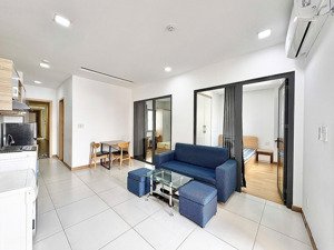 căn hộ cao cấp 2 phòng ngủ 2 nhà vệ sinh ngay ngã tư hàng xanh