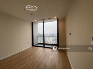 bán căn studio hướng đông nam - tầng cao - giá full chỉ 1.730 tỷ