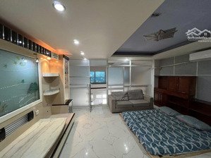 cho thuê tầng lững (35m2 giá 4 triệu/tháng, gần bệnh viện nam sài gòn, các trường đại học quốc tế