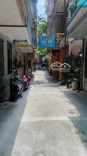 chính chủ bán nhà phố đặng thùy trâm. diện tích 67m2. mặt tiền 3,6m. ô tô vào nhà. giá nhỉnh 18 tỷ