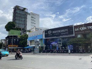 bán nhà mặt tiền hoàng hoa thám p12 tân bình, dt: 14x16m giá 30 tỷ