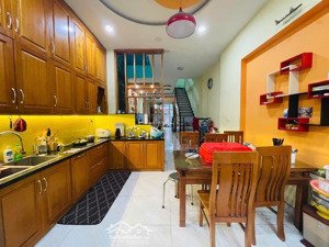 bán nhà phú thọ hoà, hẻm xe hơi, 84m2, 3 tầng, giá hơn 7 tỷ