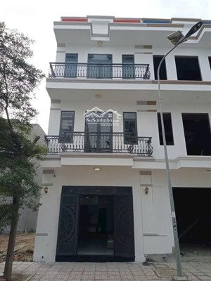 bán nhà hoàn công trệt 2 lầu phường an phú thuận an bình dương