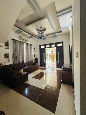 bán nhà mặt phố, căn góc, 4 tầng, 95m, 5pn, ô tô né nhau, thông, bình trưng tây, 12 tỷ 500