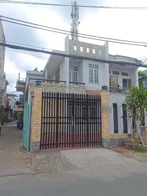nhà 1 lầu 3pn. 3wc mt đ/số 160 p tăng nhơn phú a. quận 9 ( có gara oto )