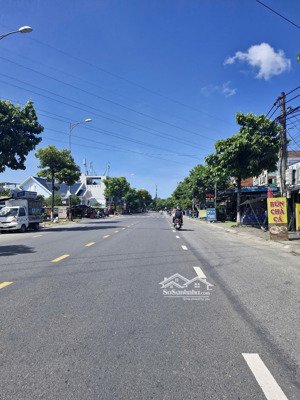 chào bán lô góc tái định cư hòa sơn 6-phường hòa khánh mới.tp đà nẵng..dt 152m..ngan 8m.giá 5ty