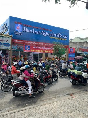 chính chủ bán gấp mặt tiền nguyễn văn quá, 1000m2 đang cho thuê 181 triệu tháng giá 60 tỷtl