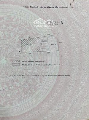 bán nhà ngõ 68 cầu giấy, hướng đông, 43m2 x 2.5 tầng giá 170tr/m2
