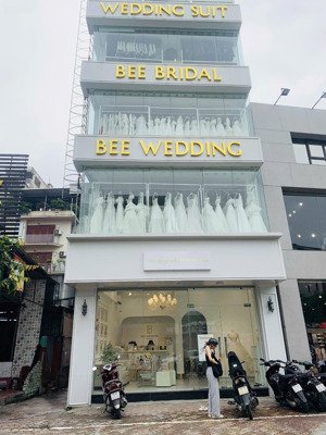 hot- cho thuê nhà mặt phố hai bà trưng diện tích 120mx5 tầng, mặ tiền 6m, kd mọi mô hình, giá 90tr