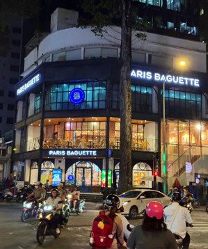 hạ 10 tỷ! bán góc 2 mt cao thắng - nguyễn thị minh khai, q. 3 - 22x22m, hđt 850 tr/th - 170 tỷ