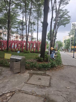 mặt tiền phước bình đường rộng 15m quận 9 dt 82m giá nhỉnh 12 tỷ