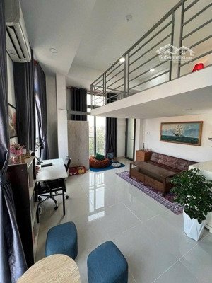 cho thuê phòng 1pn cửa sổ lớn full nội thất ngay cầu nguyễn văn cừ quận 1