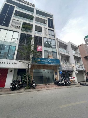 cho thuê nhà mp nam đồng: 70m2 x 5 tầng, mt: 5m, thông sàn, thang máy, nguyên căn. lh: 