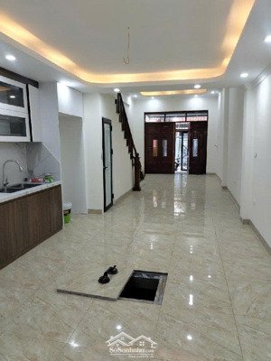 bán nhà tái định cư vĩnh quỳnh, 74m² 5 tầng nhà mới, 2 mặt thoáng vĩnh viễn, gần ô tô tránh