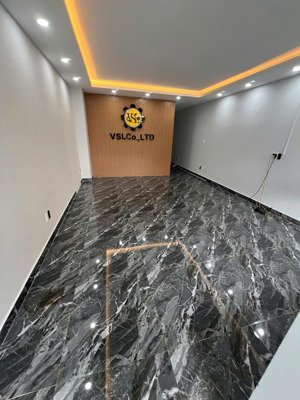 mặt bằng tầng trệt kdc đại phúc phạm hùng giao nguyễn văn linh. 5x24m. có hầm để xe giá 8.5tr/tháng