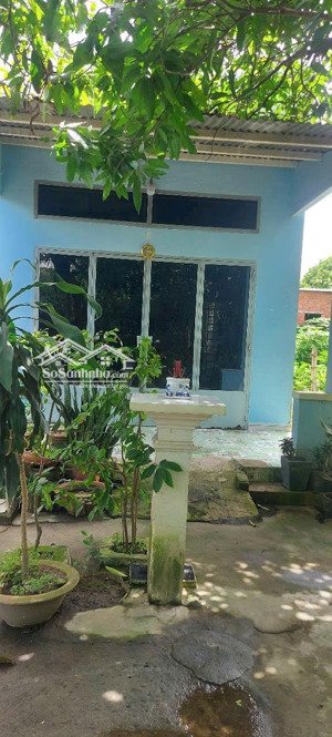 bán gấp nhà bửu hòa đường xe hơi dt 120m2 sân rộng thoáng giá 1tỷ250. lh 