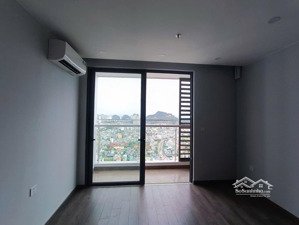 cần bán căn studio toà b, view vịnh giá 1tỷ010