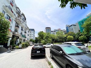 bán lô góc nhà liền kề phố dịch vọng hậu, cầu giấy dt 100m2 * 4t. giá 58,8 tỷ