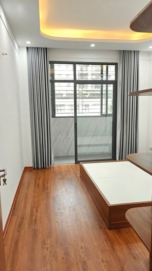 bán căn hộ chung cư ct3a mễ trì thượng 90m2 , thiết kế 3 ngủ , 2 vệ sinh . lh : 