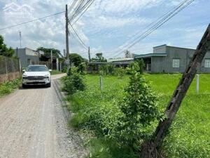 CHÍNH CHỦ CẦN BÁN LÔ ĐẤT FULL THỔ CƯ GIÁ RẺ NGAY XÃ TÂN PHÚ, ĐỨC HÒA, LONG AN