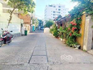 bán lô góc đất mặt tiền đường sao biển cách biển 200m
giá chốt chỉ 21 tỷ