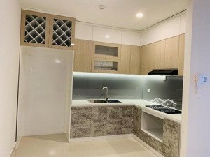 cho thuê căn hộ golden mansion, phổ quang, 75m2, 2pn, nội thất cơ bản, giá 16 triệu. lh: 