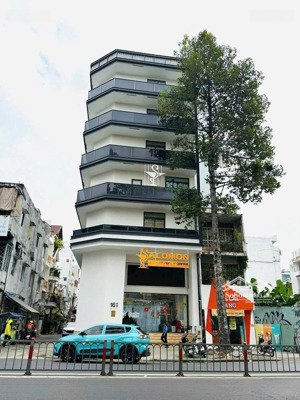 bán tòa góc 2 mặt tiền 3 tháng 2 hà đô centrosa quận 10 -hđt 360tr/th tài sản đẳng cấp chỉ 200 tỷ