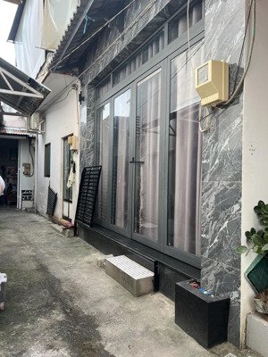 bán nr view đẹp tại phạm hữu lầu, 3,6 tỷ, 44m2, 2pn, 1wc, q7, hcm