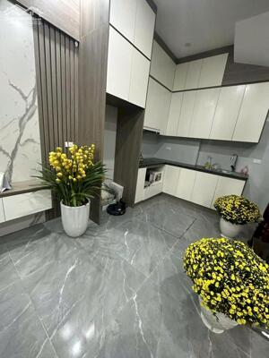 Cho thuê nhà mới ở Thụy Khuê – 5 tầng – đầy đủ đồ như ảnh, vào ở ngay