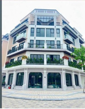 lô góc vip nhất the manor central park nguyễn xiển, 235m, mặt tiền 29m